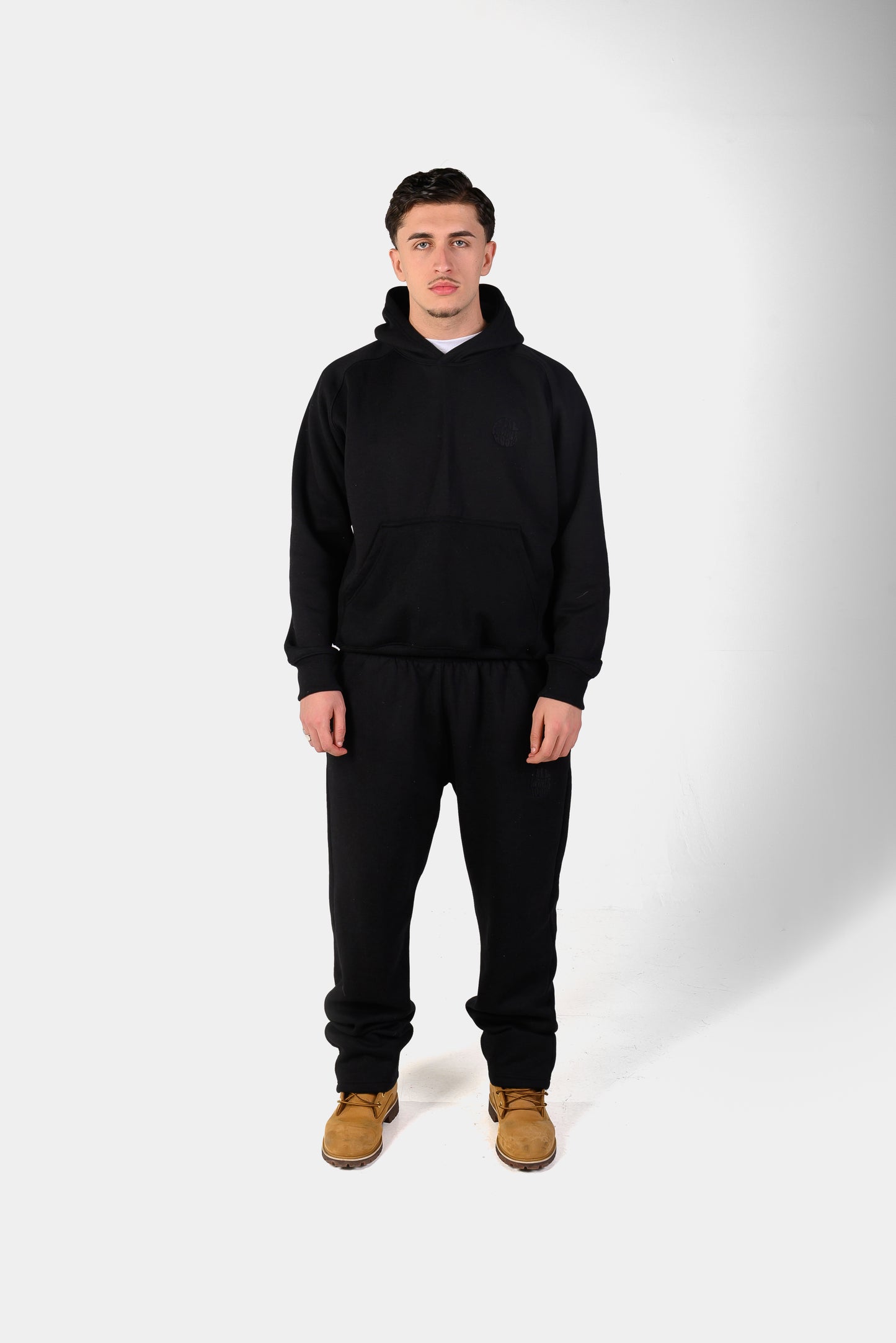 BLACK TRACKSUIT