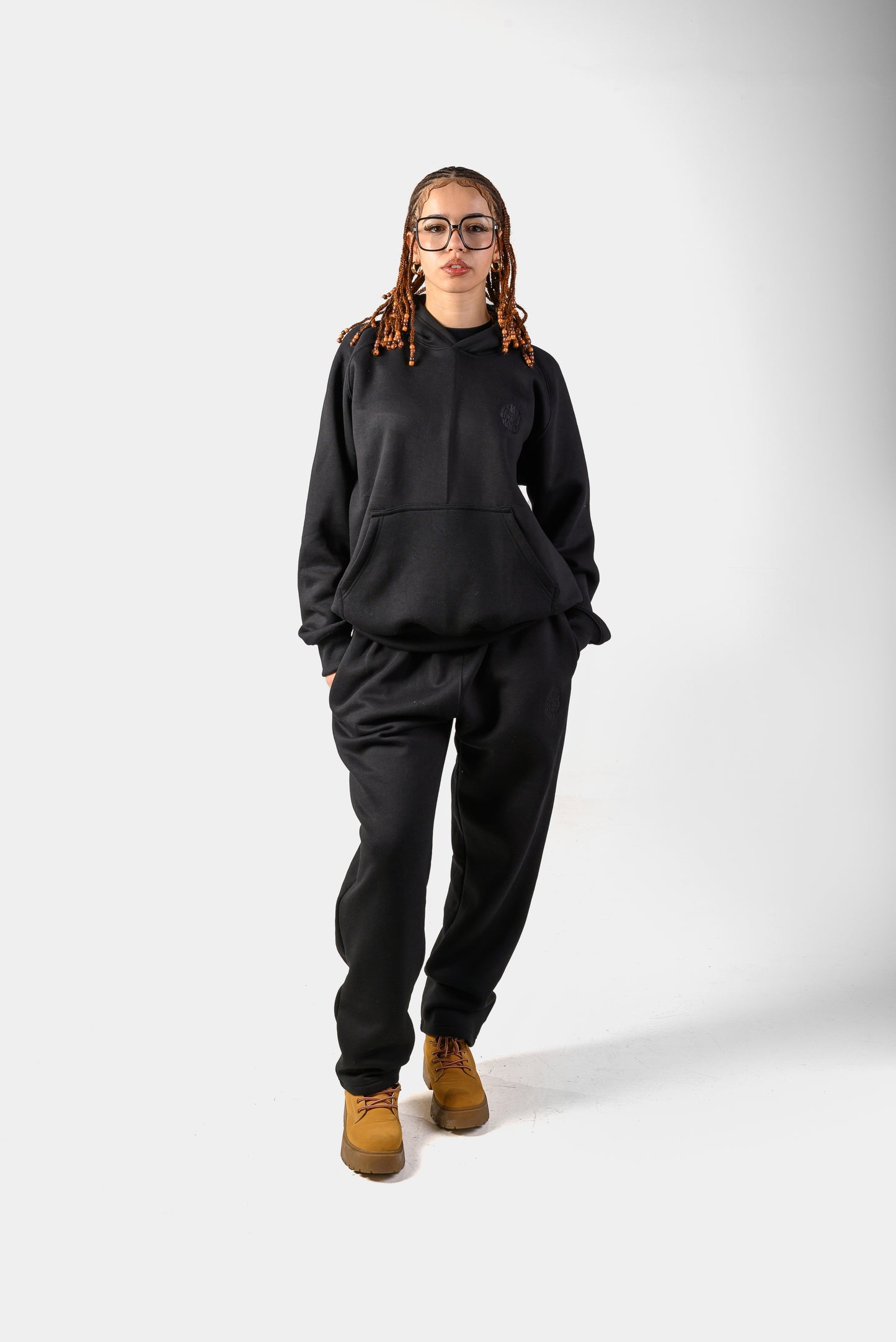 BLACK TRACKSUIT